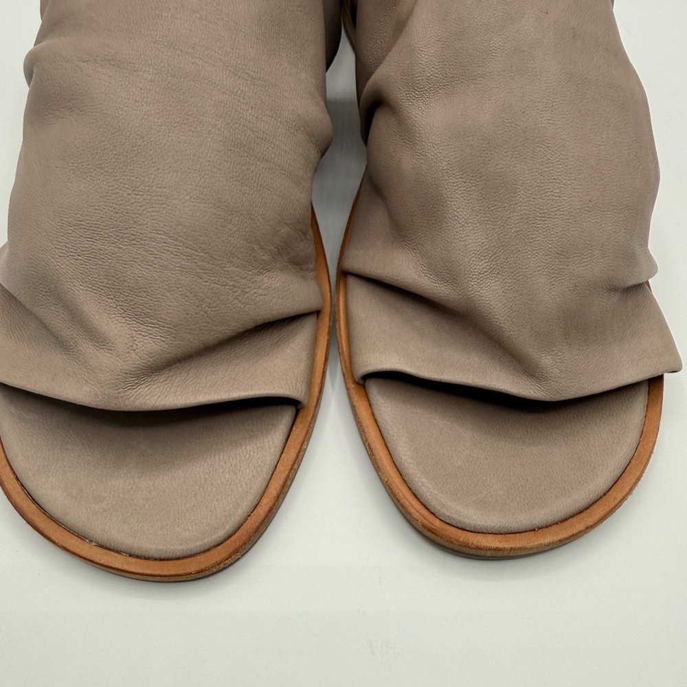 Kupuri Slip On Open Toe Women's Gray/Tan Flats Breathable Sandal SZ 42 - Picture 13 of 16